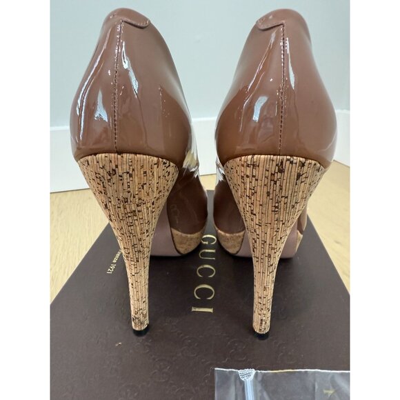 Women's Gucci 'Bernice' Patent Leather Peep-Toe Platform Pump, size 37 (EU) - Picture 6 of 16